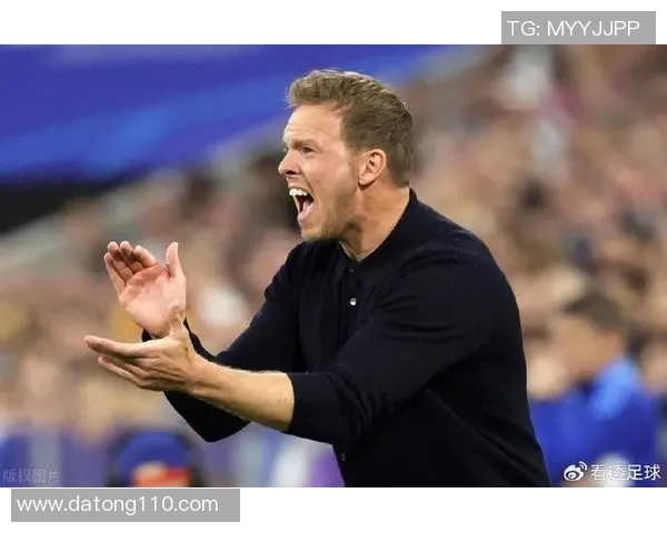 法国足球明星小将崭露头角未来可期引发全球关注与期待