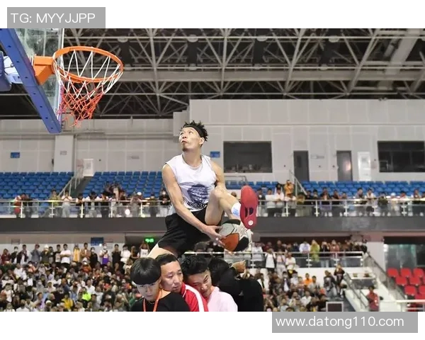 篮球明星运动会精彩扣篮瞬间集锦让你目不暇接的视觉盛宴